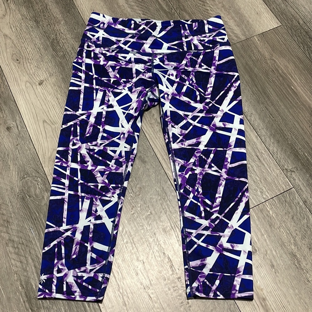 Athleta Floral Geo Sonar Capri Blue Leggings Womens Small Workout‎ Geometric